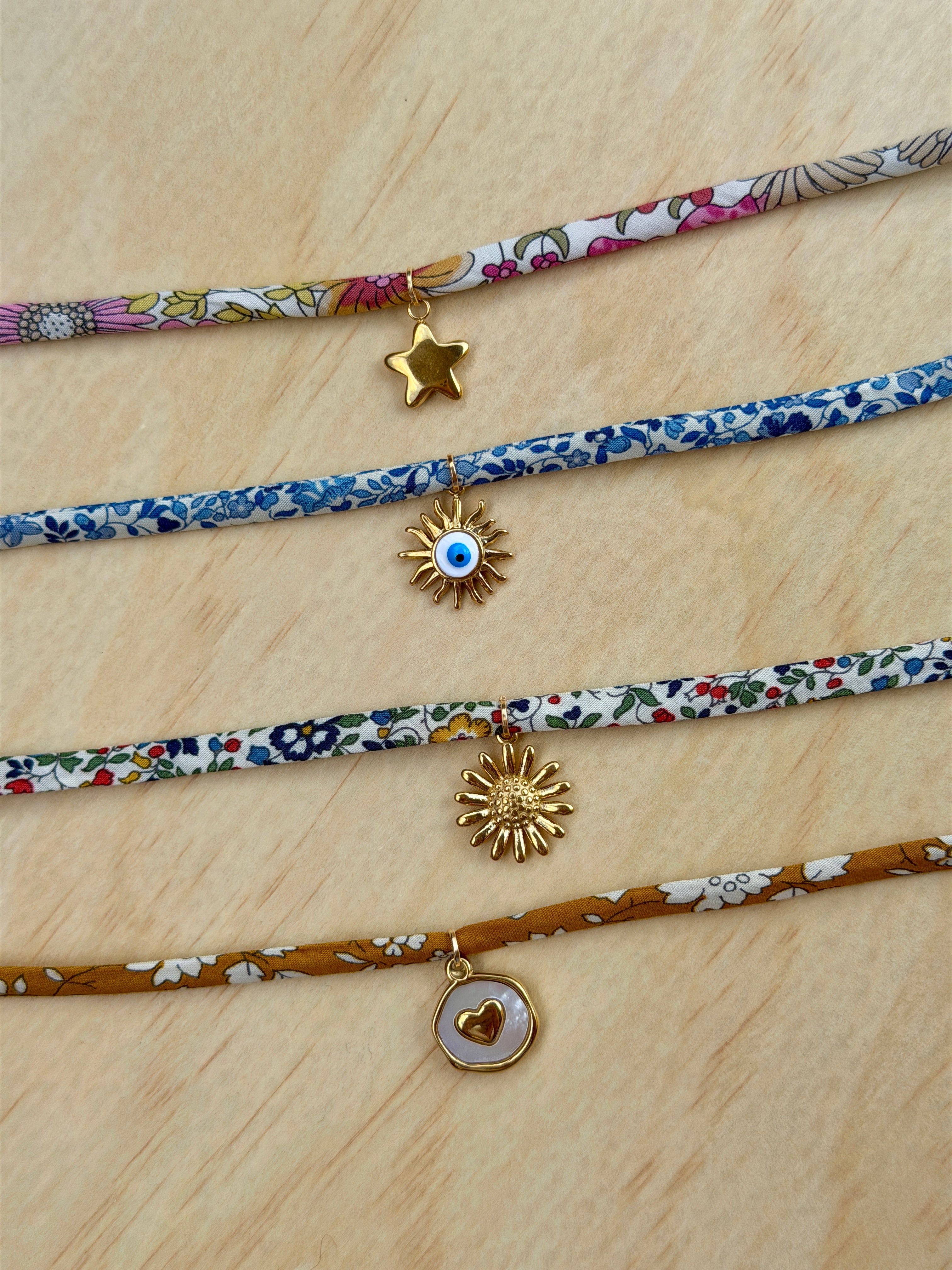 Collier Liberty Solia