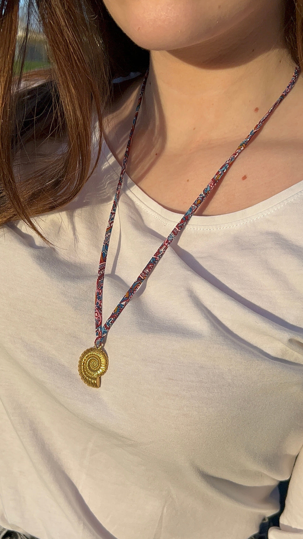 Collier Java